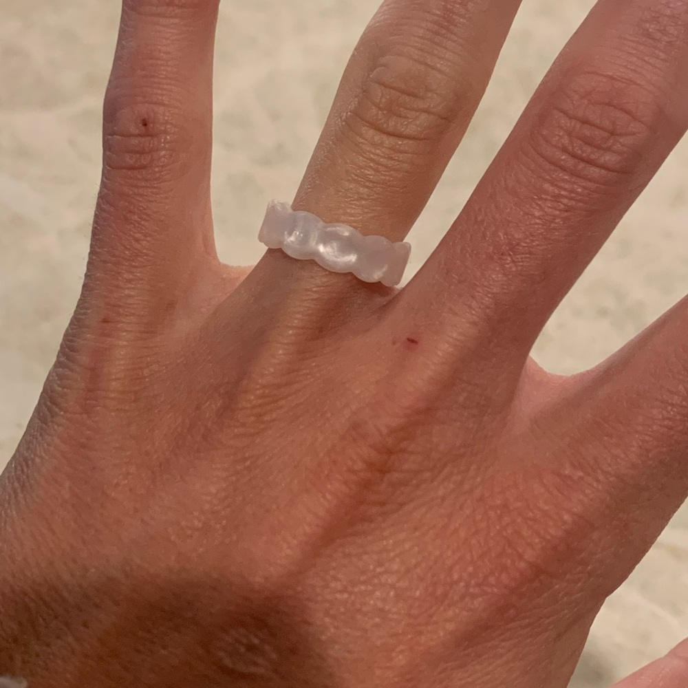 Limited Edition Qalo Silicone Ring Size 6